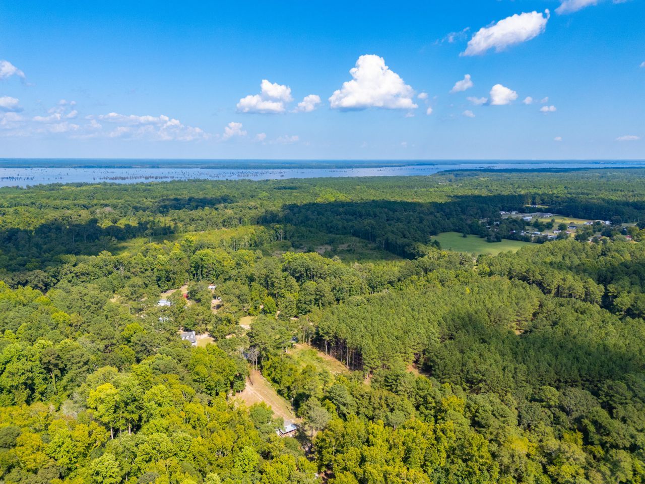 998 Old River Road Photo 9