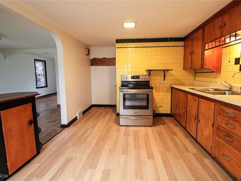 590 Ruth Avenue, Leavittsburg, OH 44430 Photo 24