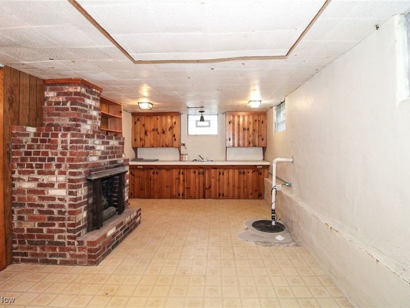 590 Ruth Avenue, Leavittsburg, OH 44430 Photo 38