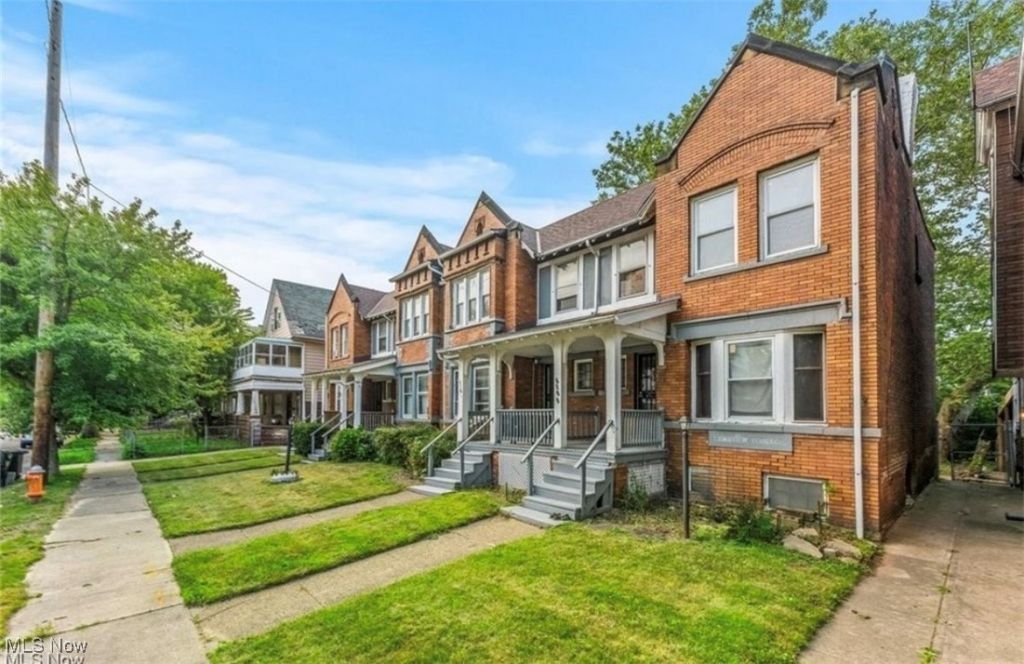 7507 Lawnview Avenue, Cleveland, OH 44103 Main Photo