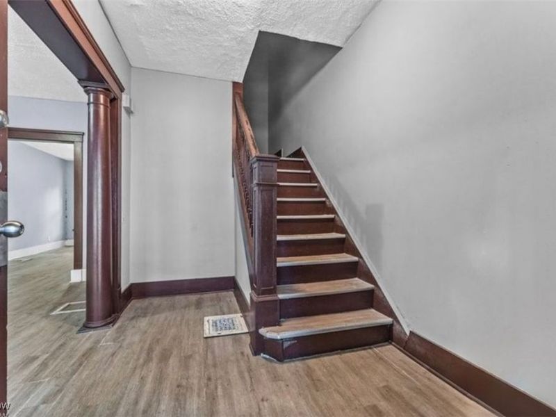 7507 Lawnview Avenue, Cleveland, OH 44103 Photo 15