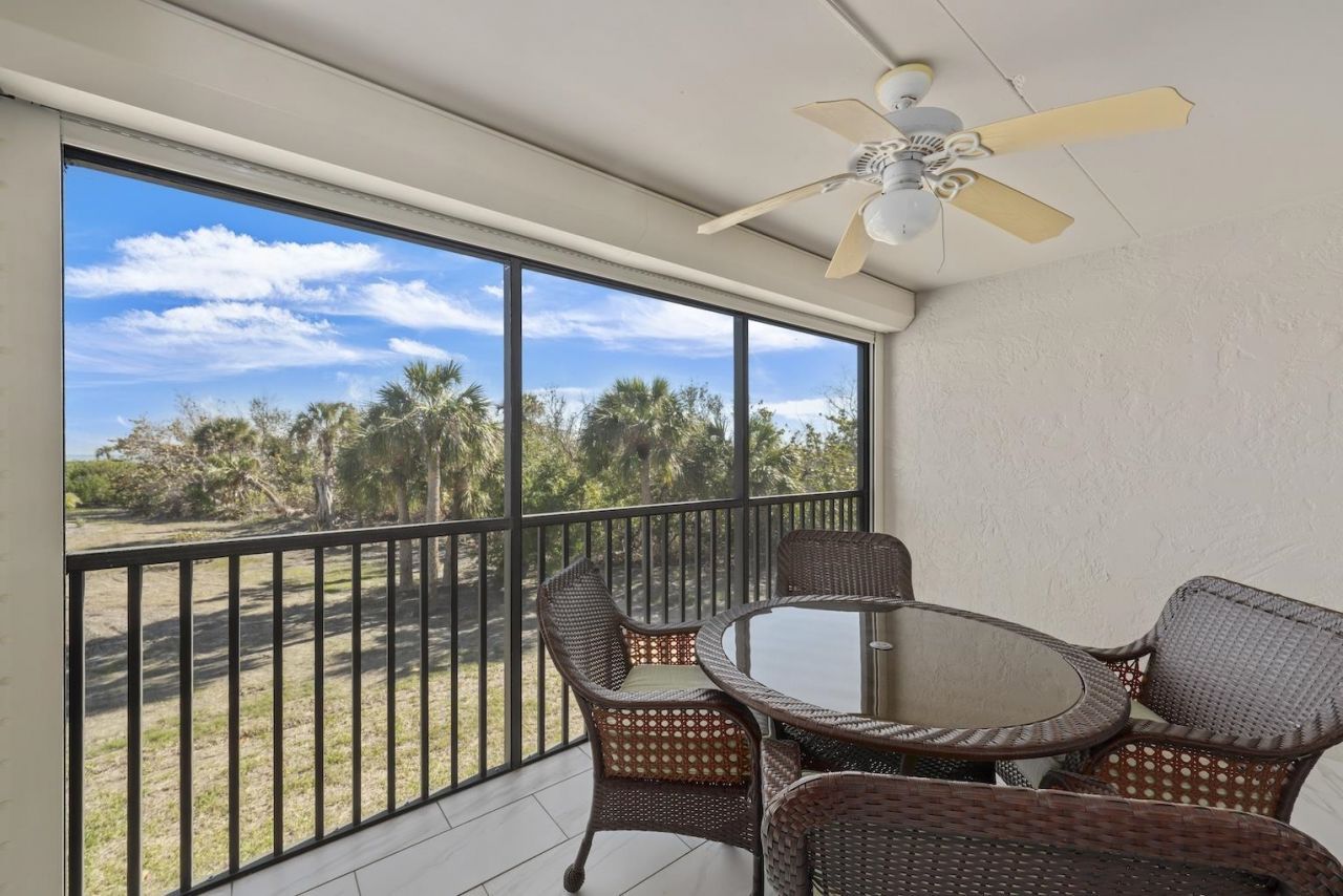 1919 Olde Middle Gulf Dr, Unit 502, Sanibel, FL 33957 Photo