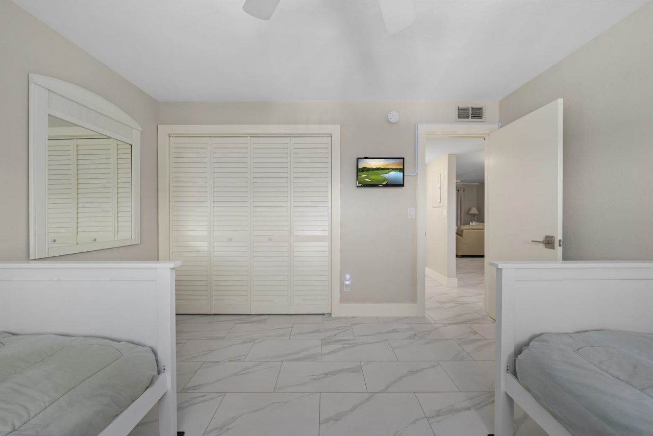 1919 Olde Middle Gulf Dr, Unit 502, Sanibel, FL 33957 Photo