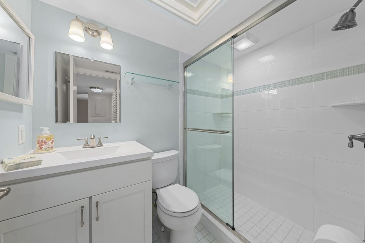 1919 Olde Middle Gulf Dr, Unit 502, Sanibel, FL 33957 Photo