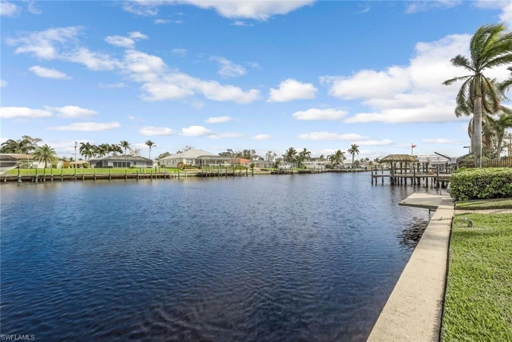 1911 SE 35th St, Cape Coral, FL 33904 Photo