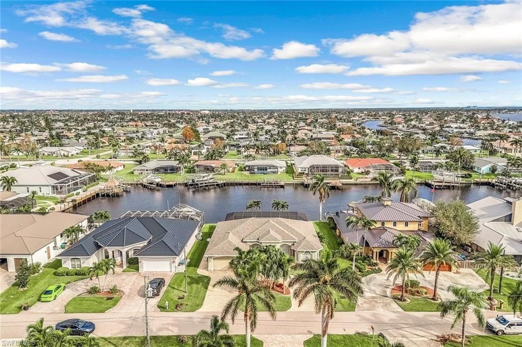 1911 SE 35th St, Cape Coral, FL 33904 Photo