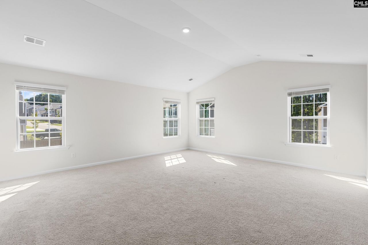 843 Marigold Lane Photo 12