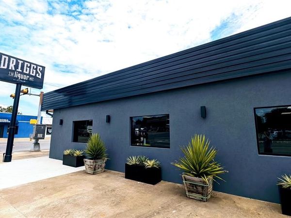 130 W WOODARD Street, Unit (SALE), Denison, TX 75021