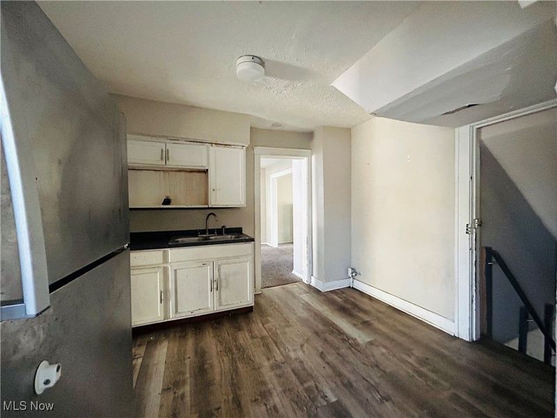 13401 Rugby Road, Cleveland, OH 44110 Photo 12