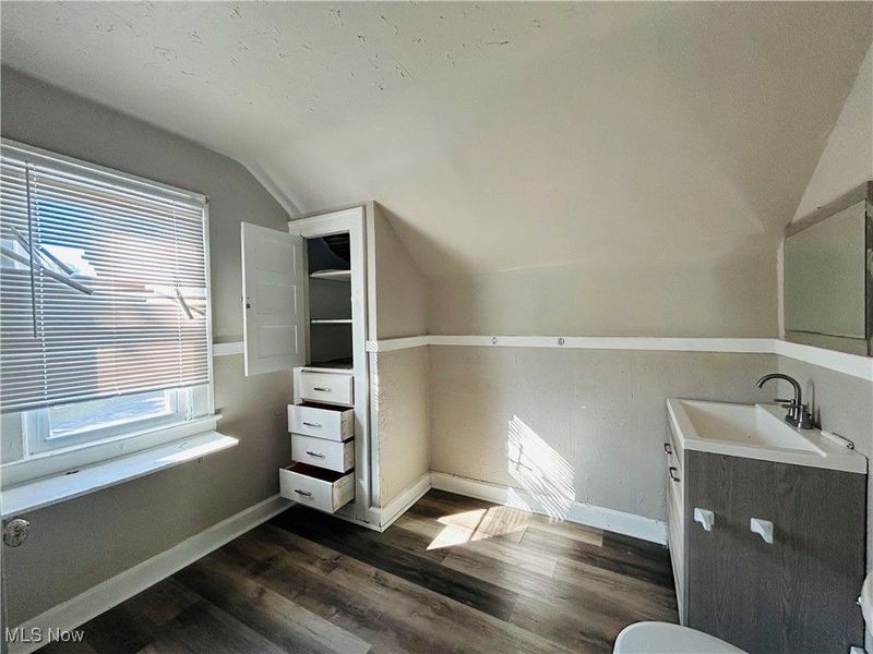 13401 Rugby Road, Cleveland, OH 44110 Photo 16