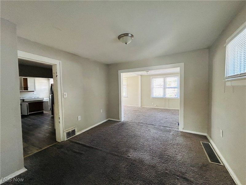 13401 Rugby Road, Cleveland, OH 44110 Photo 8