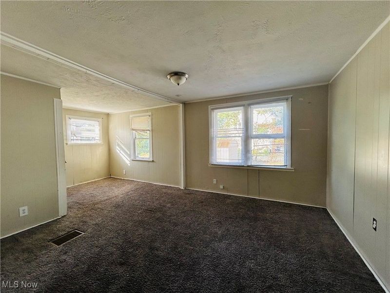 13401 Rugby Road, Cleveland, OH 44110 Photo 9