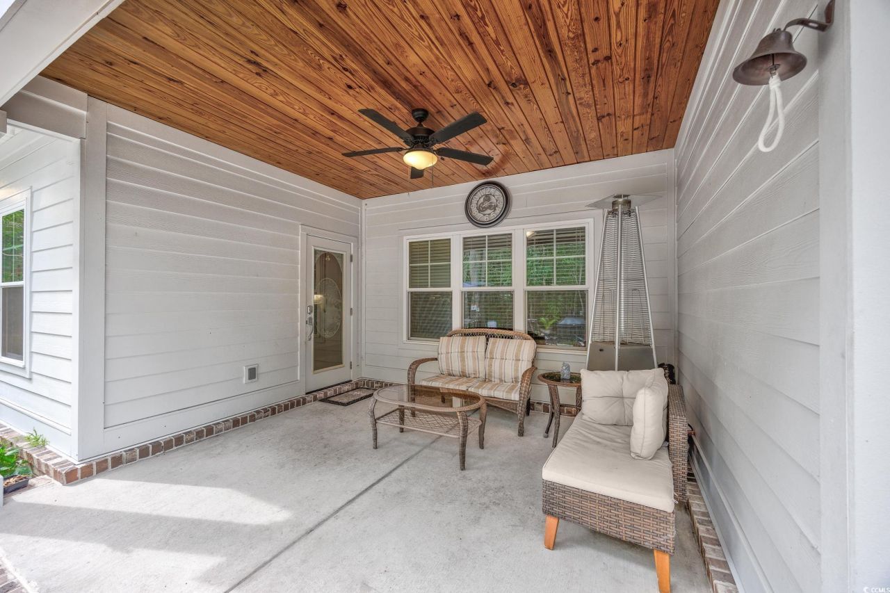 2948 Moss Bridge Ln. Photo 32