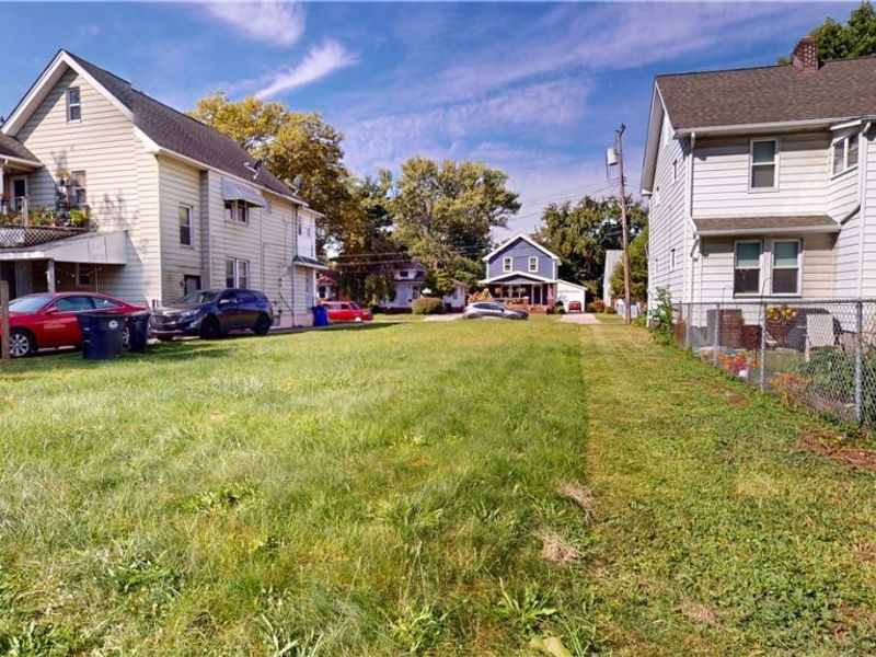 4475 W 12th Street, Cleveland, OH 44109 Photo 2