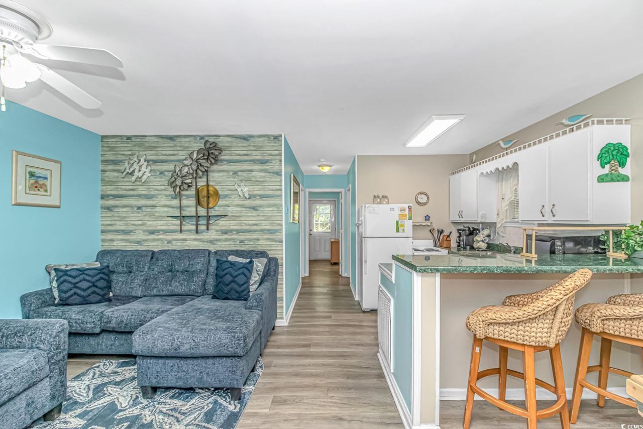 6001 - 1222 S Kings Hwy. Photo 4