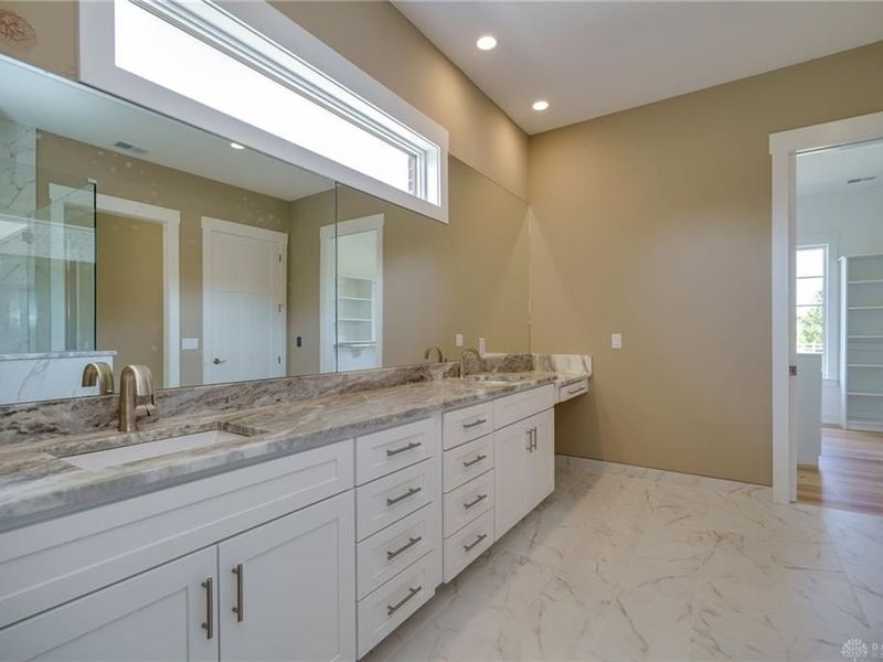 9882 Saddle Creek Trail, Centerville, OH 45458 Photo 39