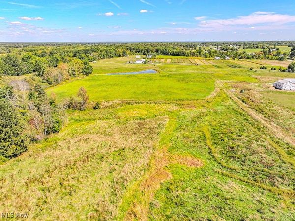 13105 Madison Road, Middlefield, OH 44062