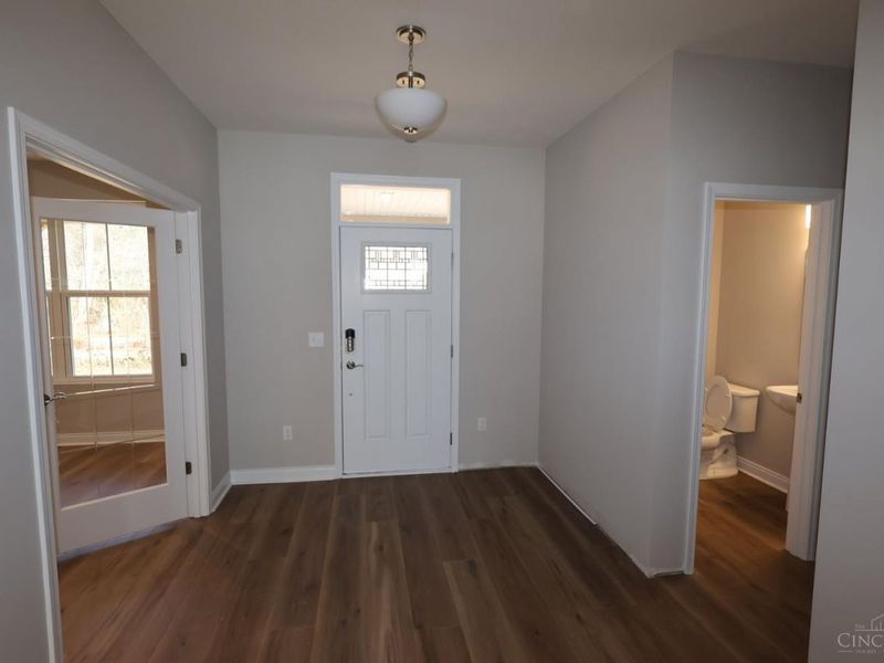 5640 Ohio Trail, Unit 6, Green Township, OH 45248 Photo 8