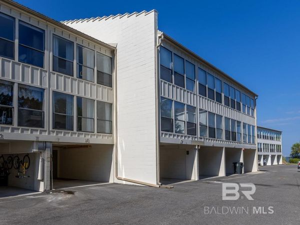 710 S Mobile Street, Unit 16, Fairhope, AL 36532