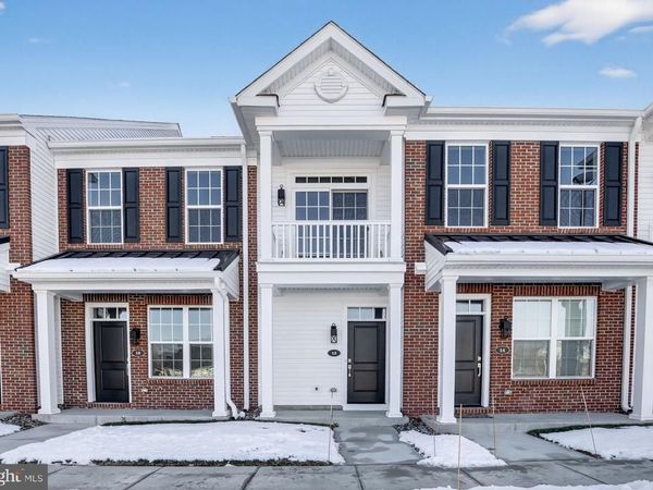 12 IVY LANE, LEVITTOWN, PA 19055