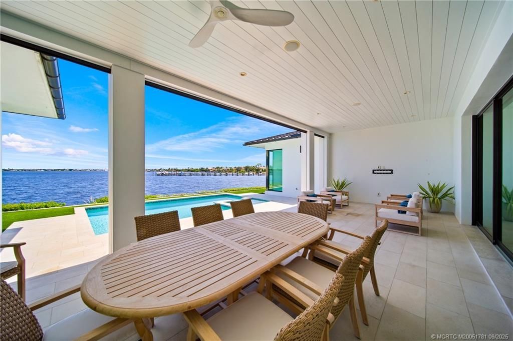 2834 SW Rivers End Way, Palm City, FL 34990 Photo