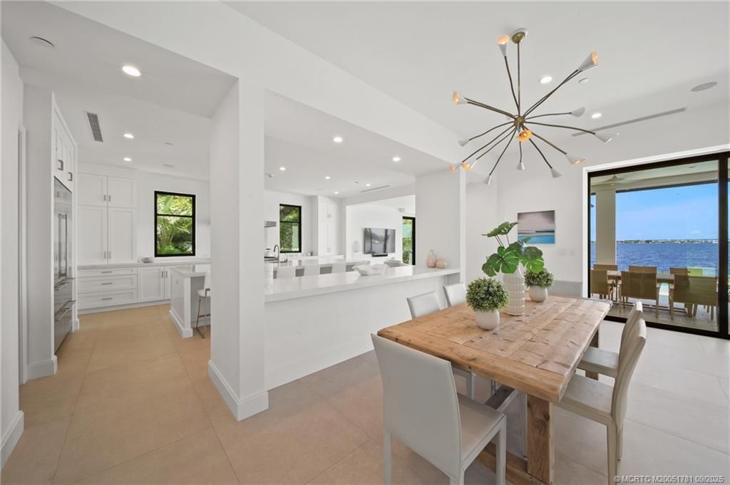 2834 SW Rivers End Way, Palm City, FL 34990 Photo