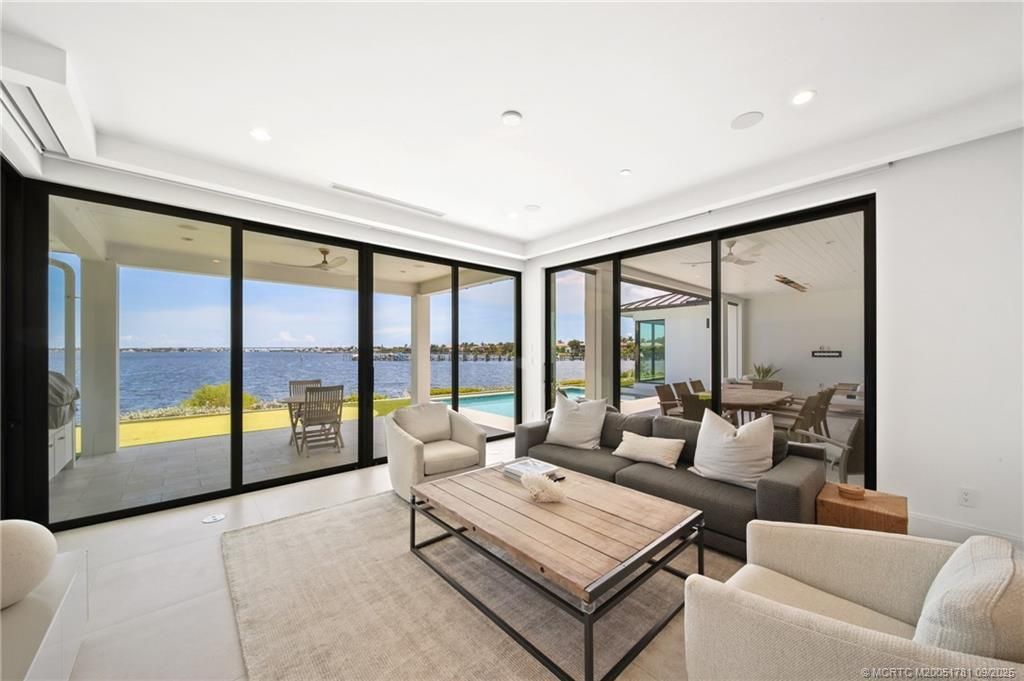 2834 SW Rivers End Way, Palm City, FL 34990 Photo