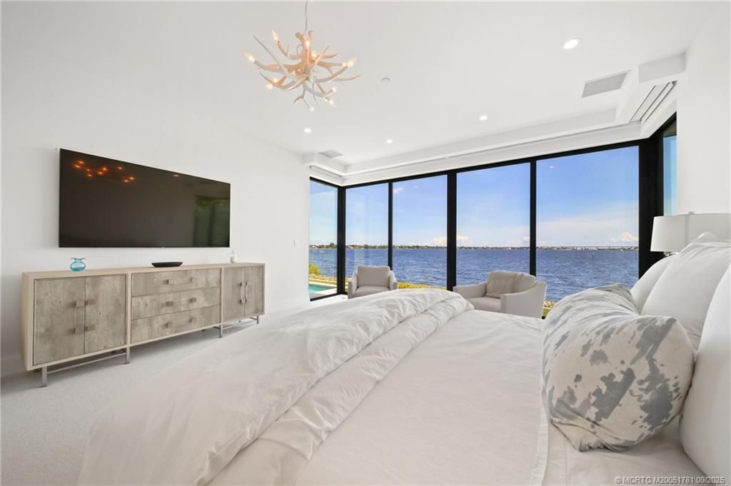 2834 SW Rivers End Way, Palm City, FL 34990 Photo