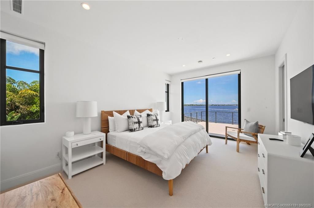 2834 SW Rivers End Way, Palm City, FL 34990 Photo