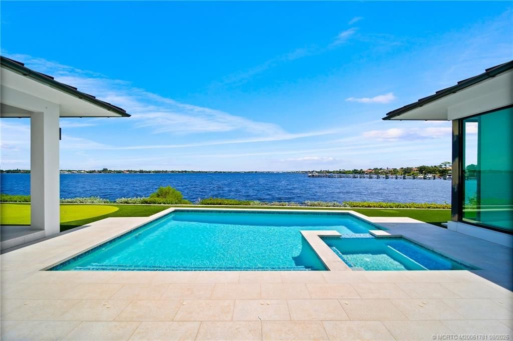 2834 SW Rivers End Way, Palm City, FL 34990 Photo