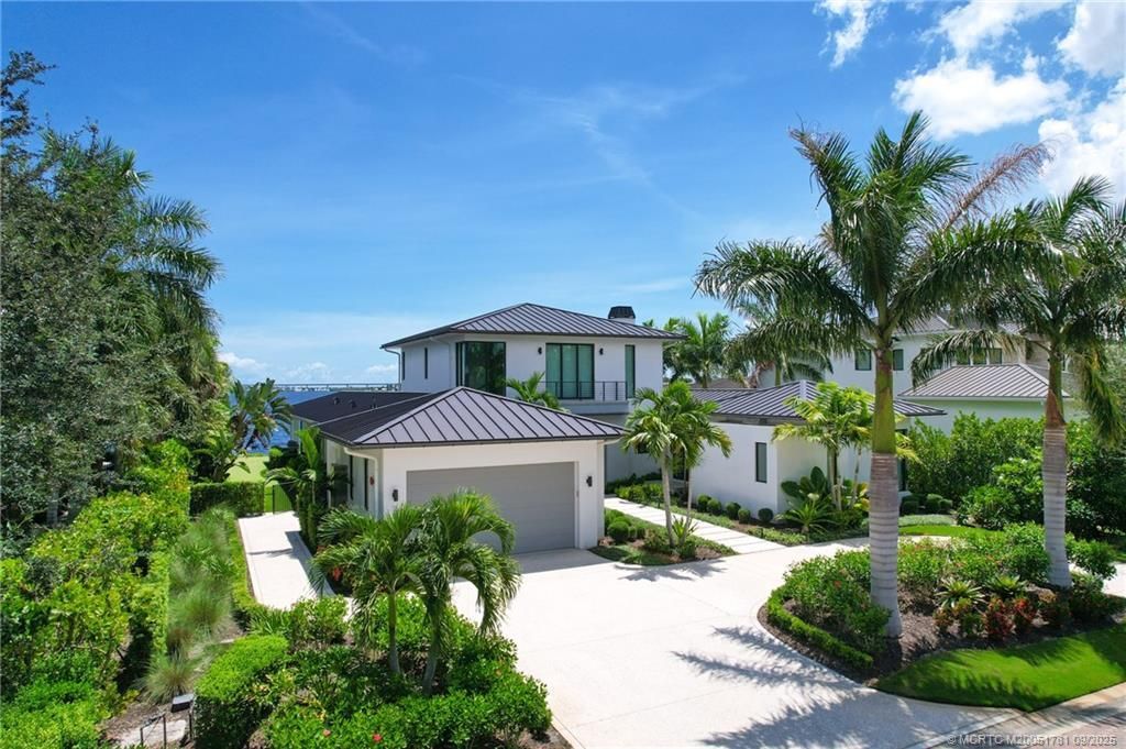 2834 SW Rivers End Way, Palm City, FL 34990 Photo