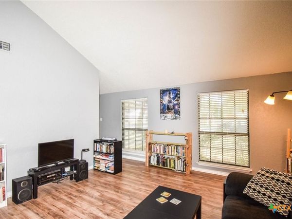 2202 Stagecoach Trail, Temple, TX 76502