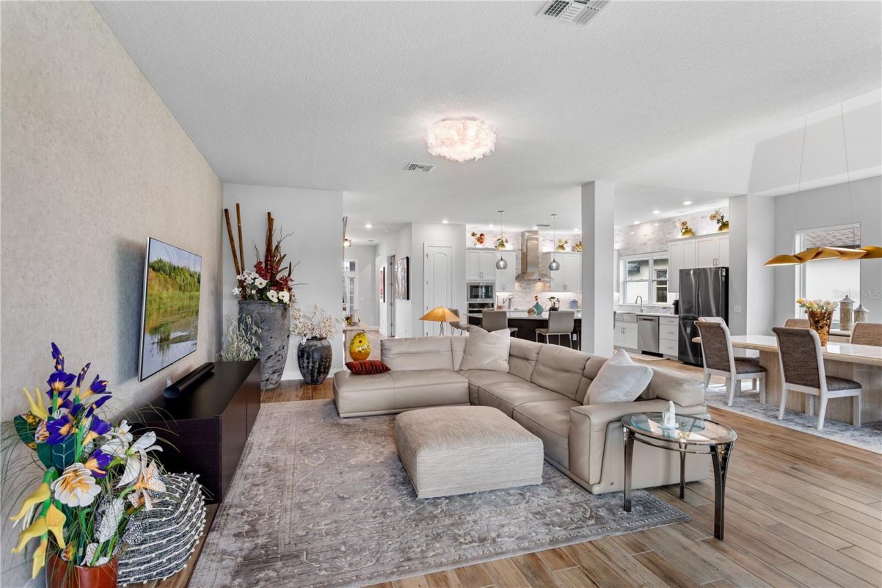 17064 Secret Hollow Loop, Clermont, FL 34711 Photo