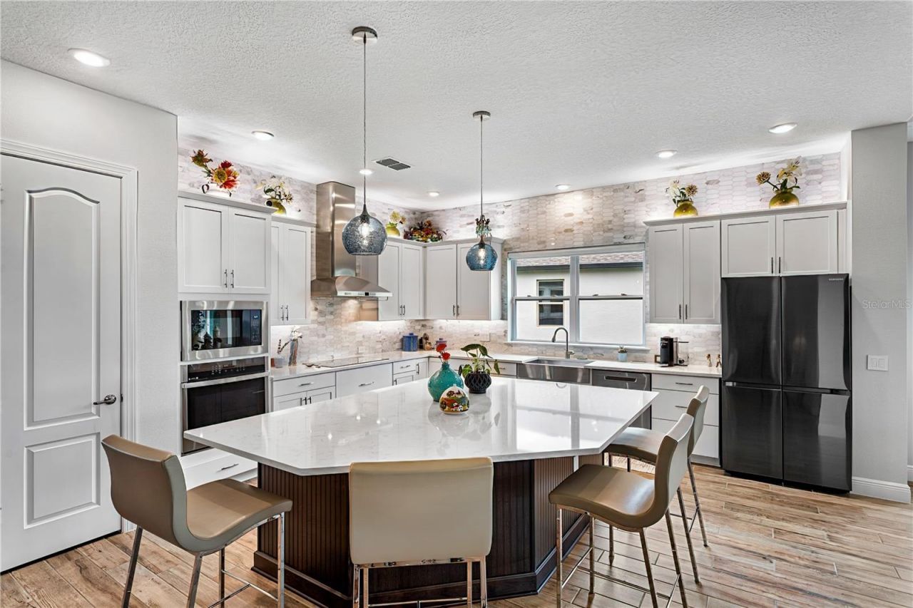 17064 Secret Hollow Loop, Clermont, FL 34711 Photo