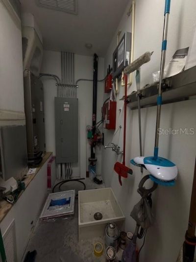 8826 Trevarthon Road, Orlando, FL 32817 Photo