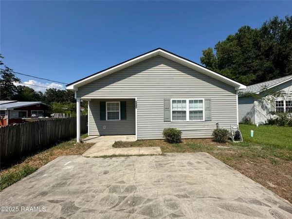 2313 ORLEANS Street, Mandeville, LA 70448