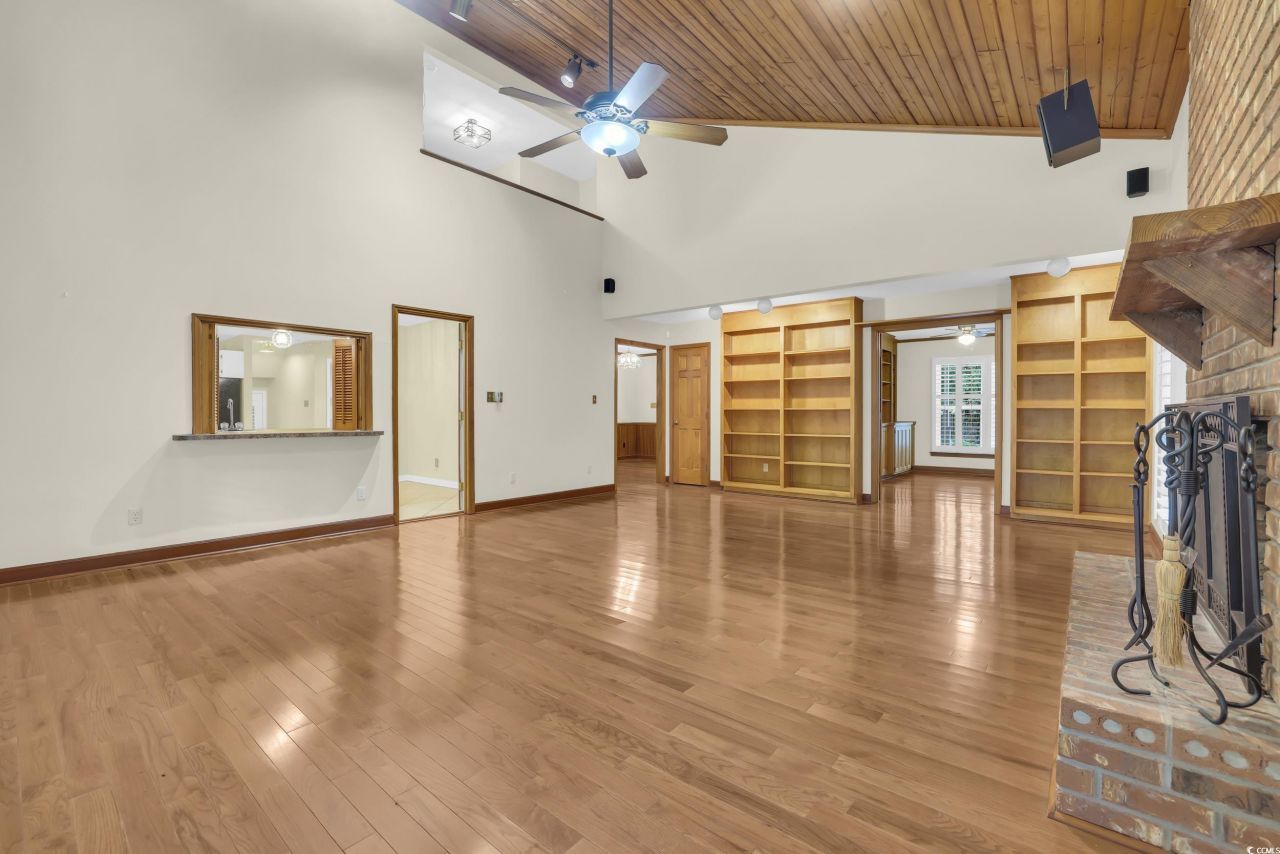 841 Old Bridge Rd. Photo 12