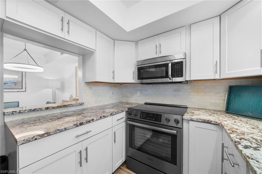 604 7th Ave S, Unit A-604, Naples, FL 34102 Photo