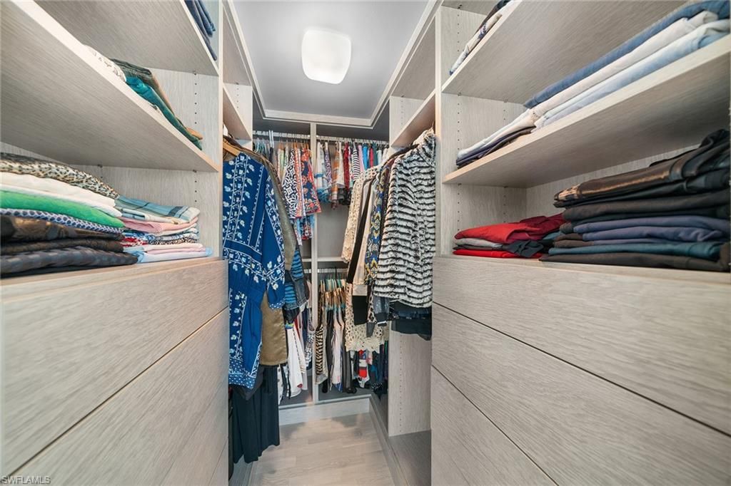 604 7th Ave S, Unit A-604, Naples, FL 34102 Photo