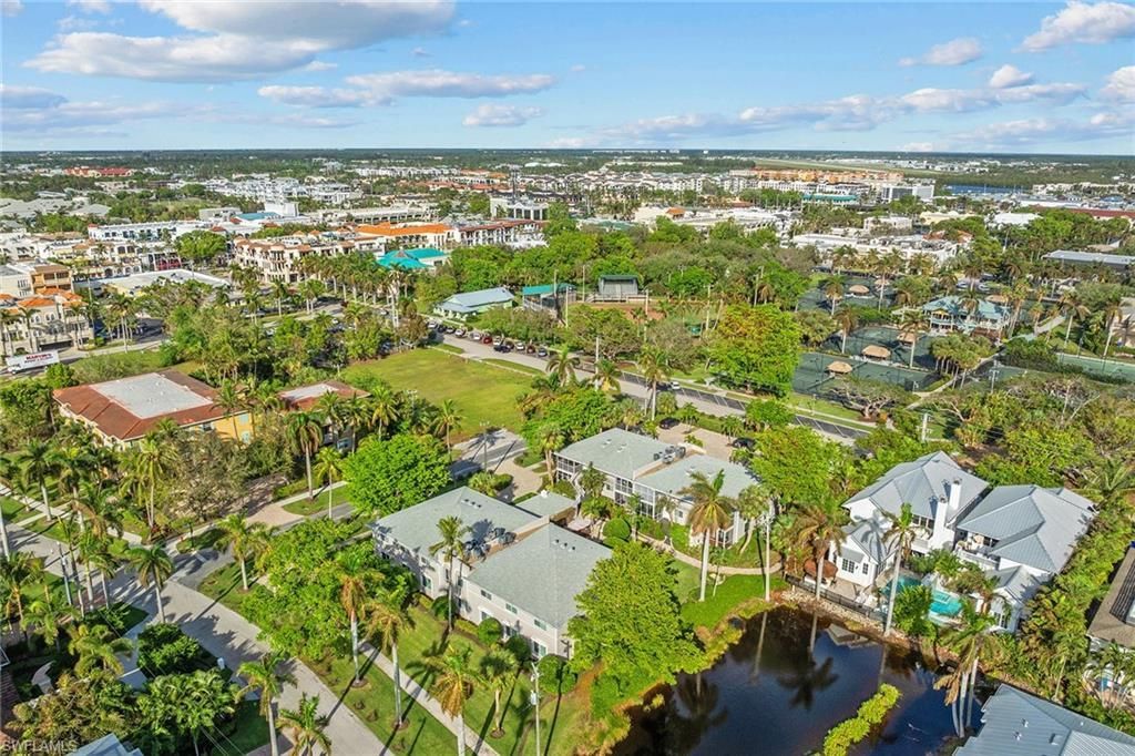 604 7th Ave S, Unit A-604, Naples, FL 34102 Photo