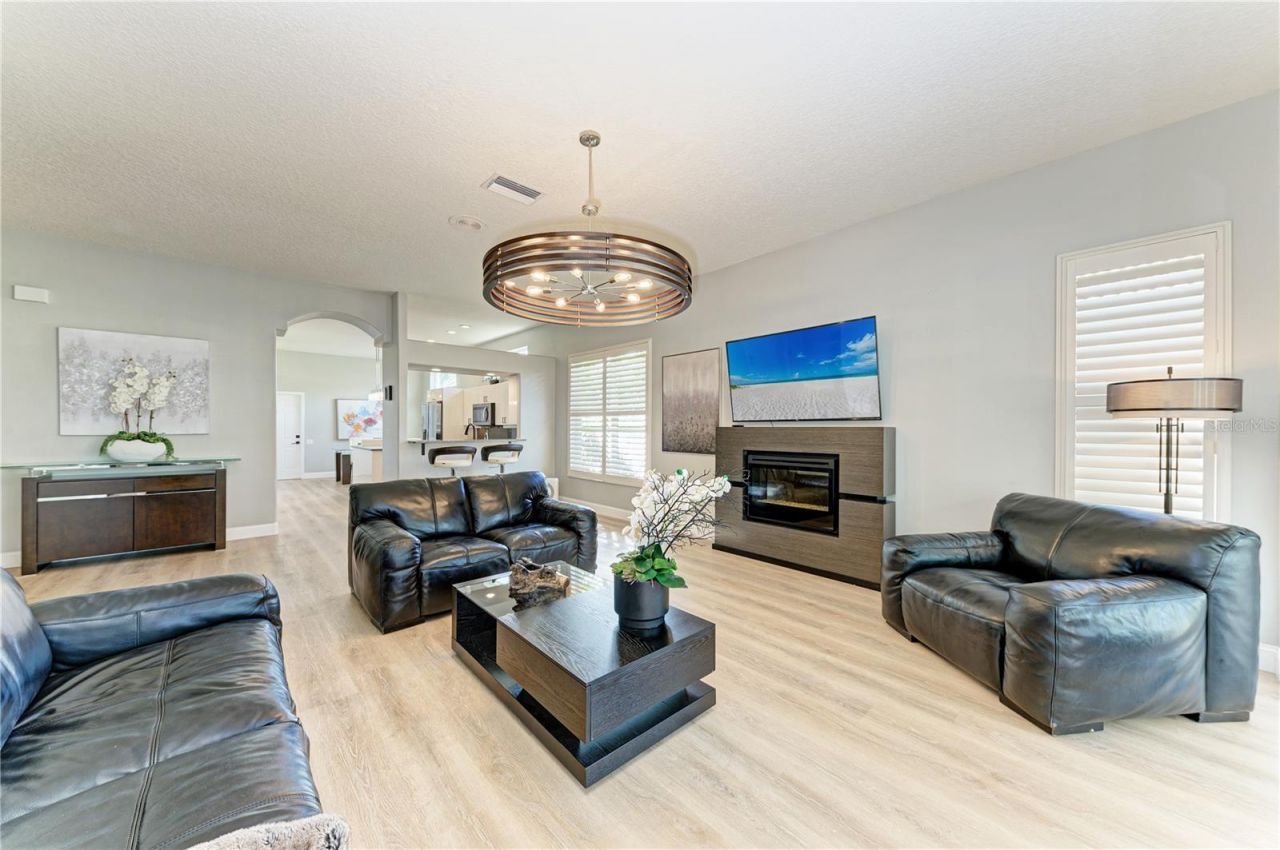 6622 Oakbrooke Circle, Bradenton, FL 34202 Photo