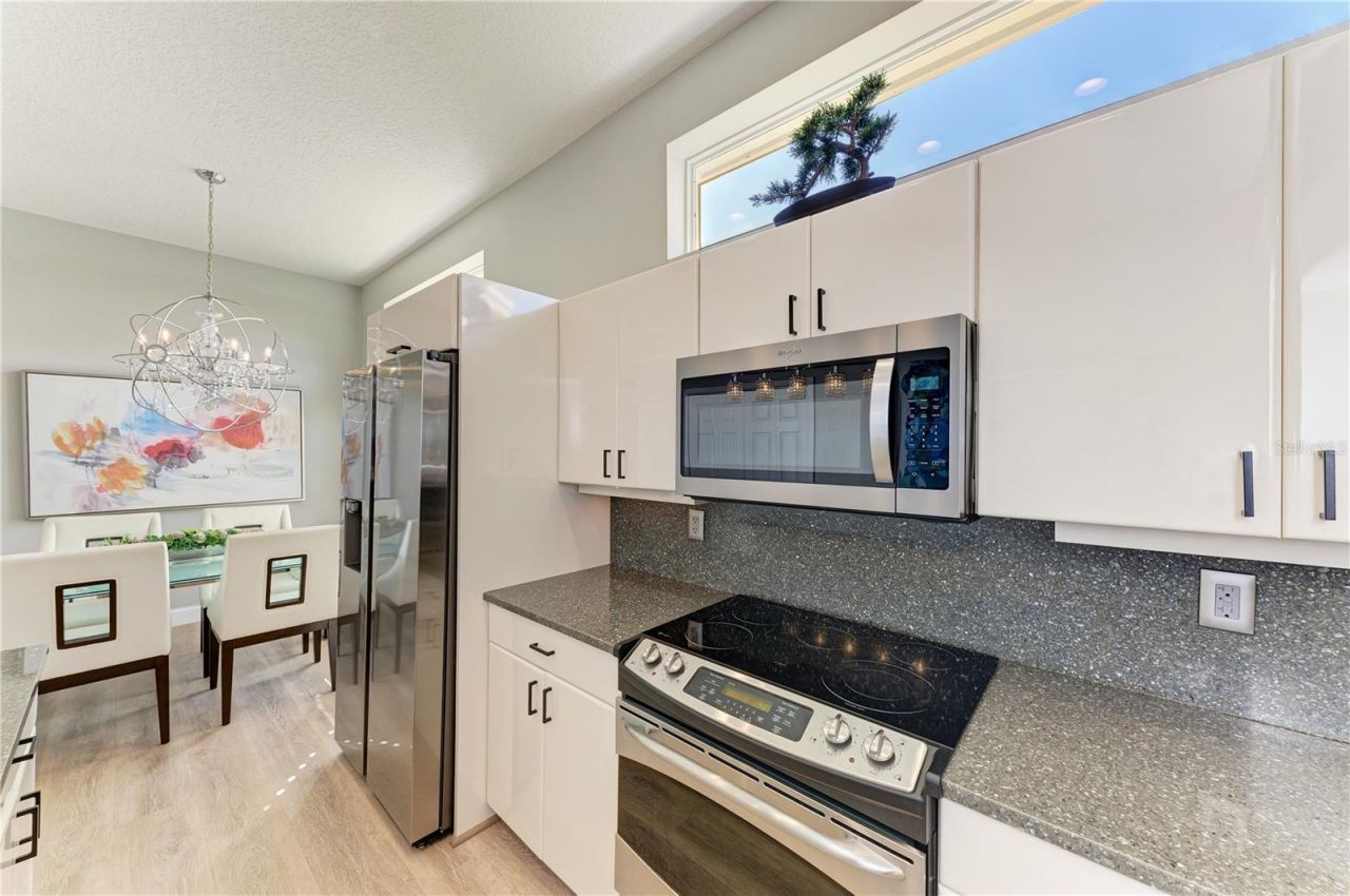 6622 Oakbrooke Circle, Bradenton, FL 34202 Photo