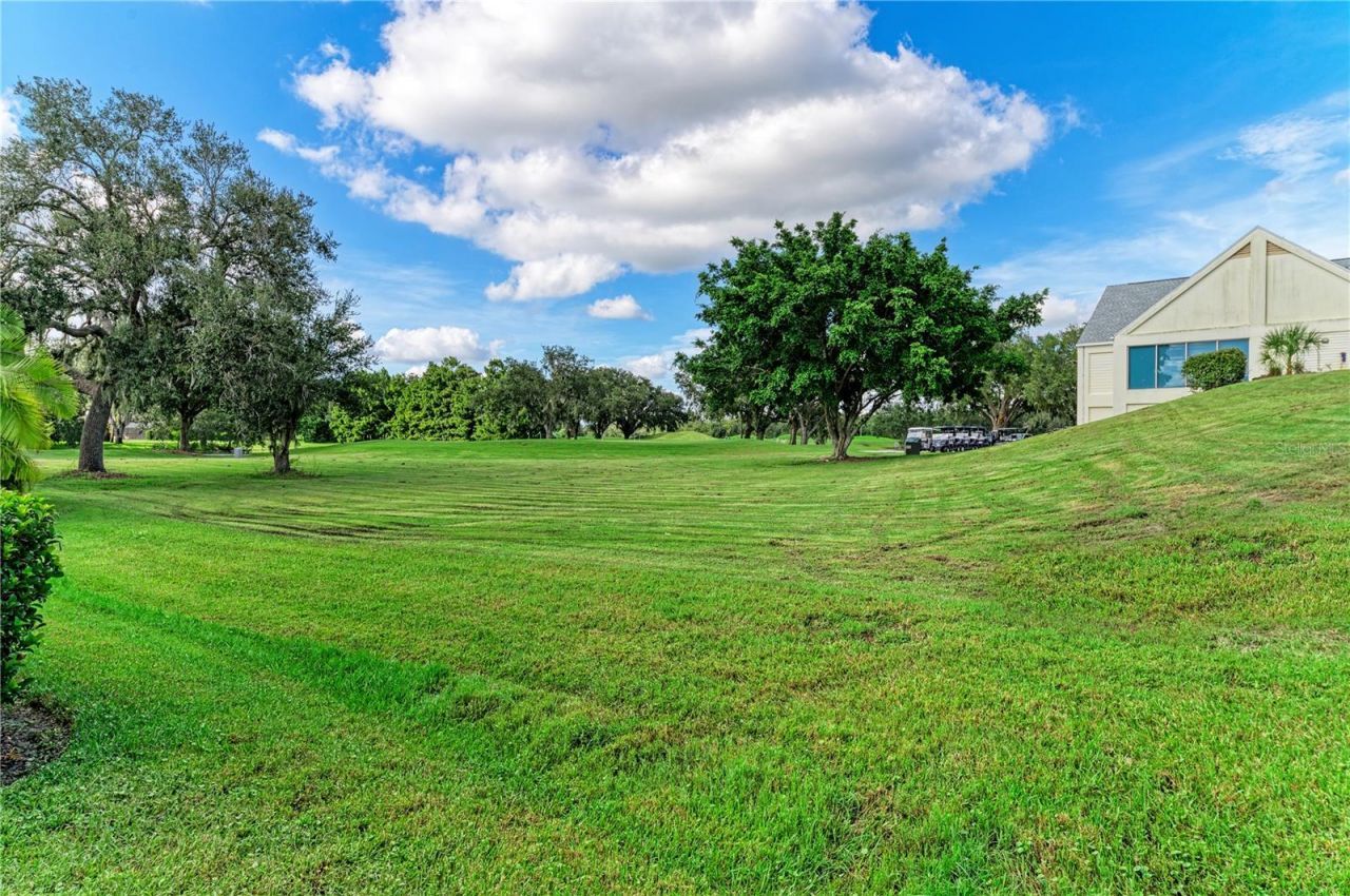 6622 Oakbrooke Circle, Bradenton, FL 34202 Photo