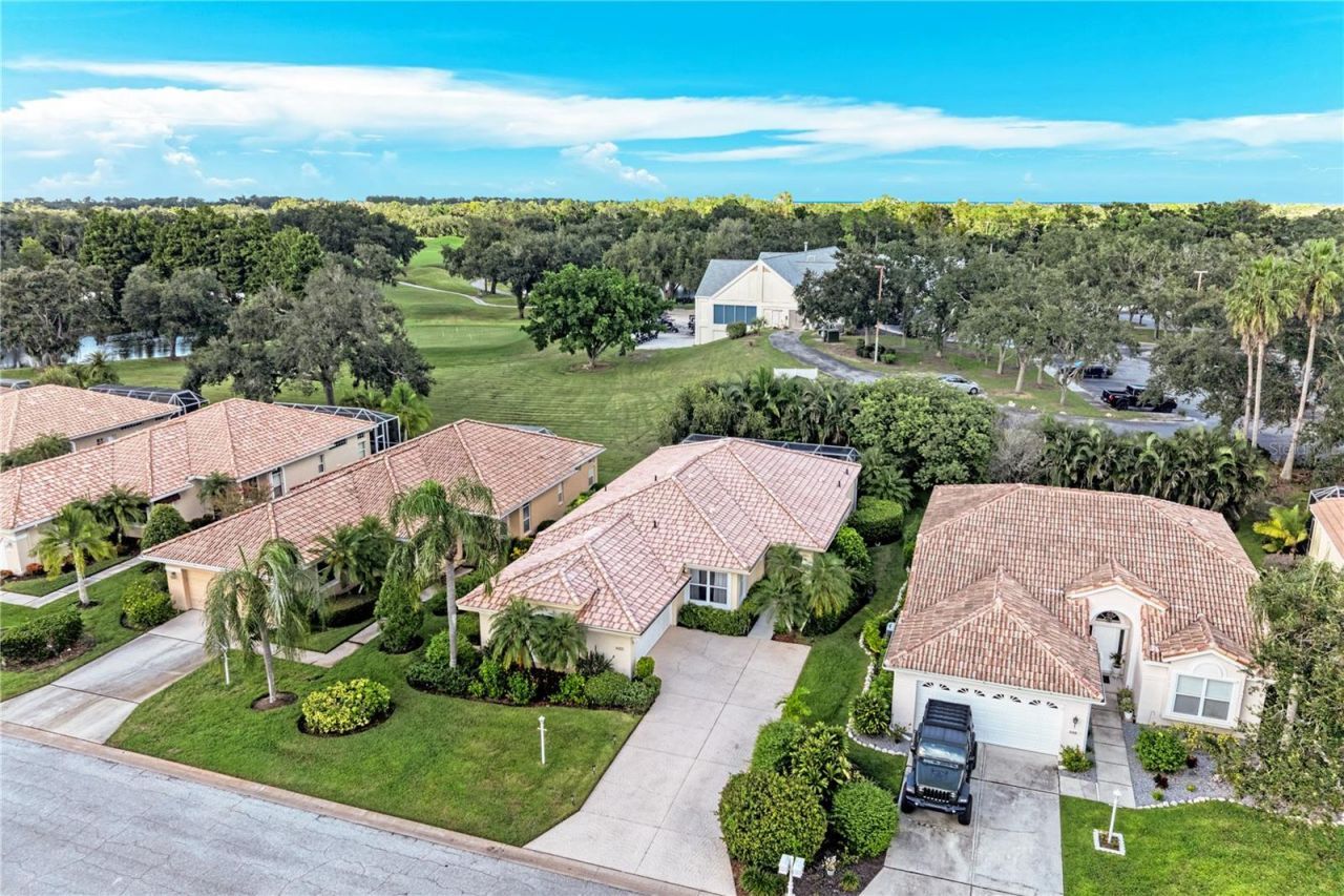 6622 Oakbrooke Circle, Bradenton, FL 34202 Photo