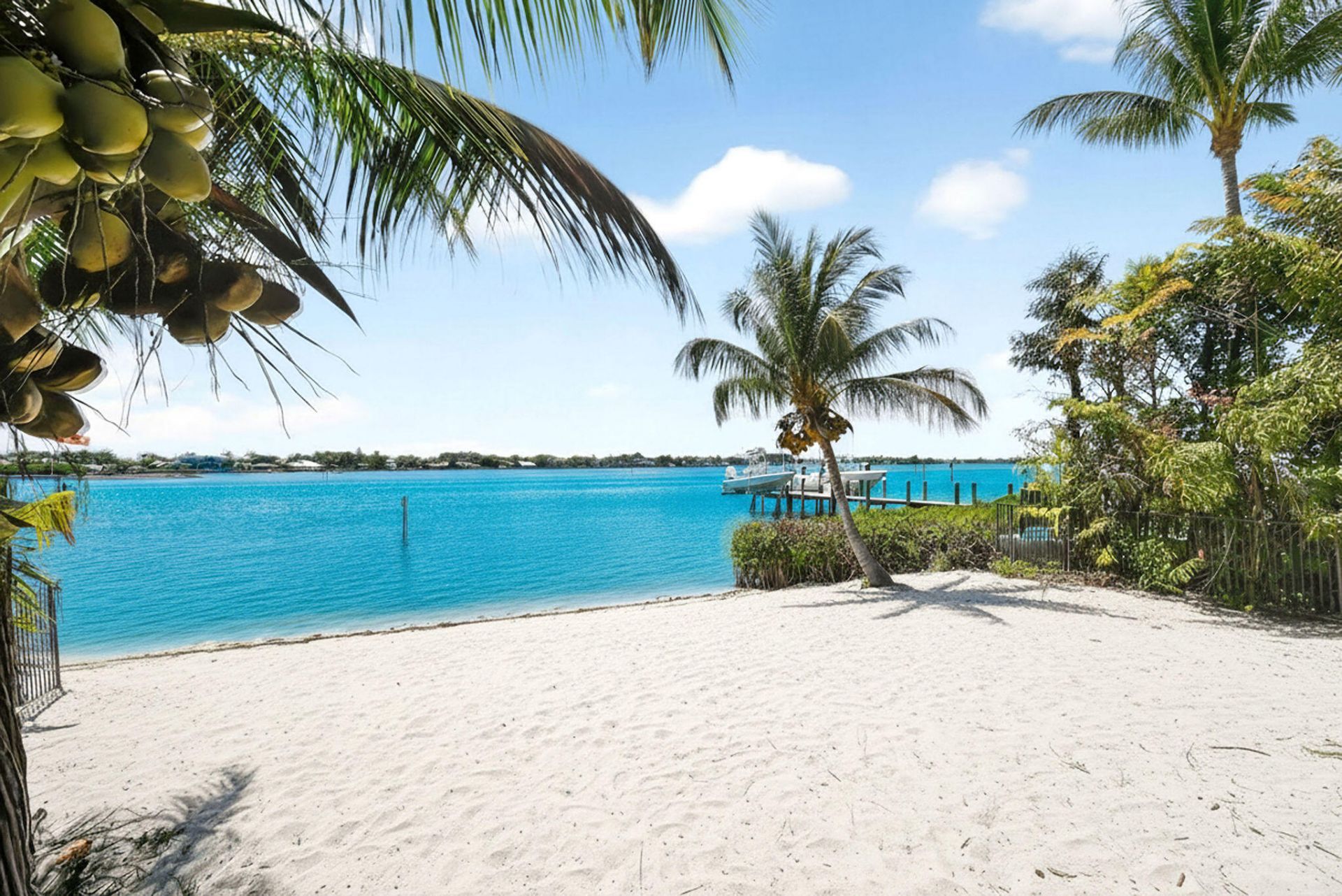 114 W Riverside Drive, Jupiter, FL 33469 Photo