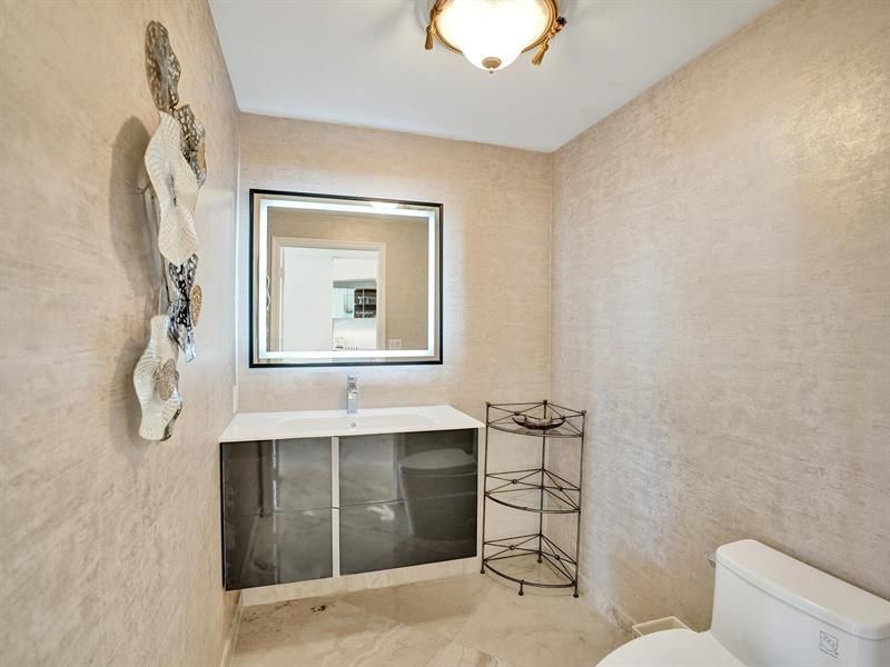 3100 N Ocean Blvd, Unit 808, Fort Lauderdale, FL 33308 Photo