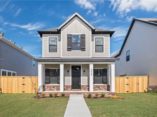 4448 W Bronco Drive, Fayetteville, AR 72704