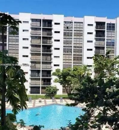 17011 N Bay Rd, Unit 805, Sunny Isles Beach, FL 33160 Photo