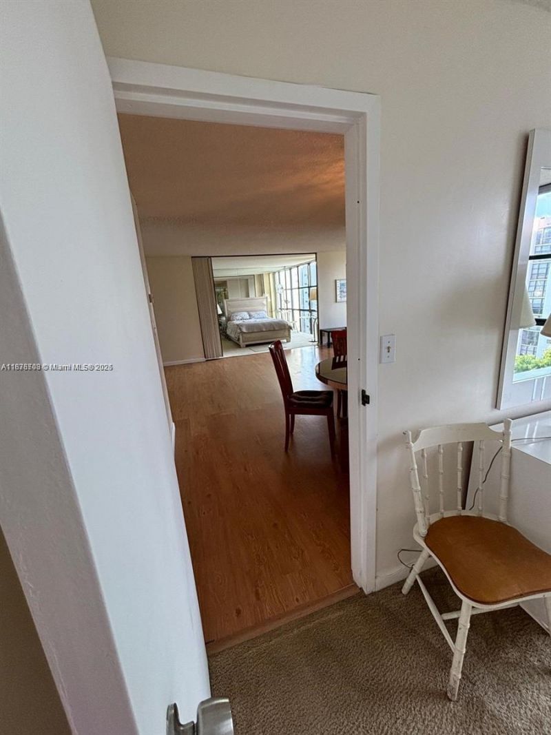 17011 N Bay Rd, Unit 805, Sunny Isles Beach, FL 33160 Photo