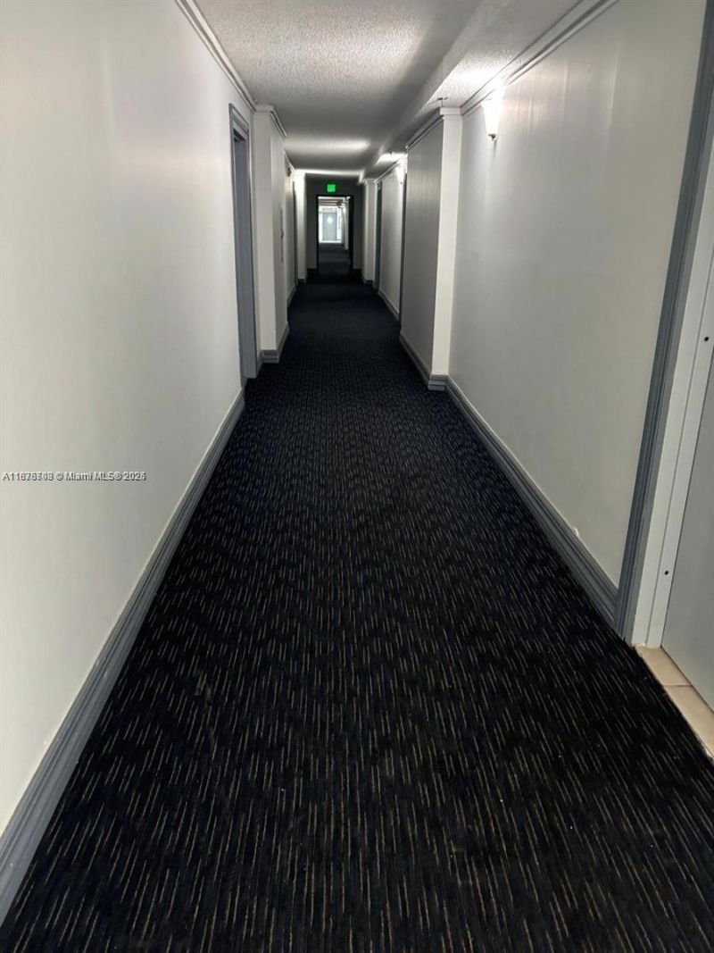 17011 N Bay Rd, Unit 805, Sunny Isles Beach, FL 33160 Photo